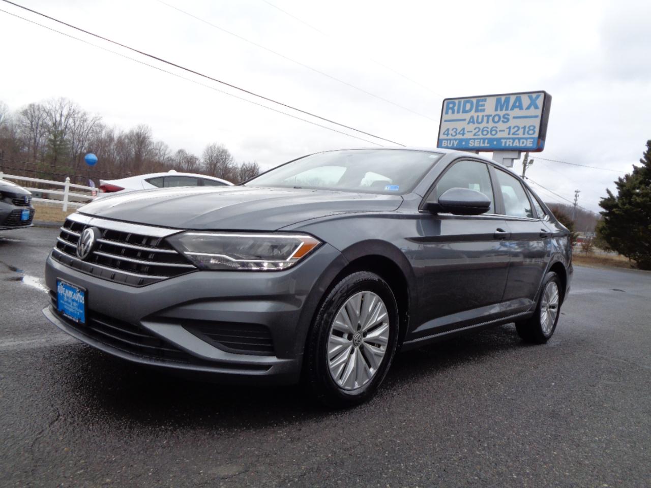 Volkswagen Jetta R-Line Auto w/ULEV 2019