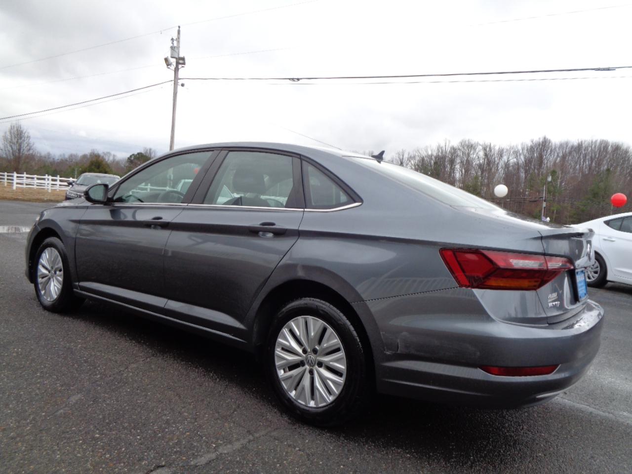 Volkswagen Jetta R-Line Auto w/ULEV 2019