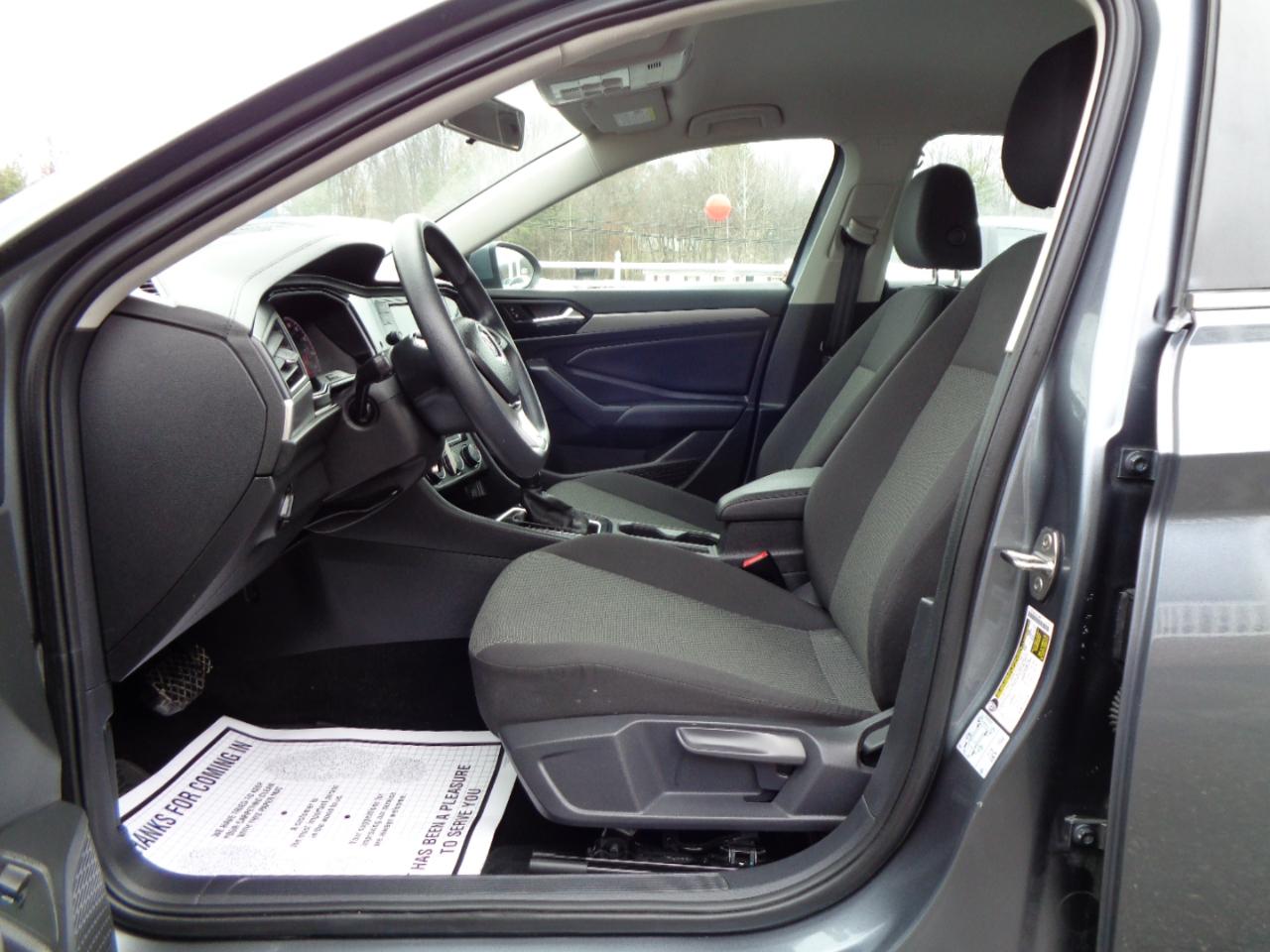 Volkswagen Jetta R-Line Auto w/ULEV 2019