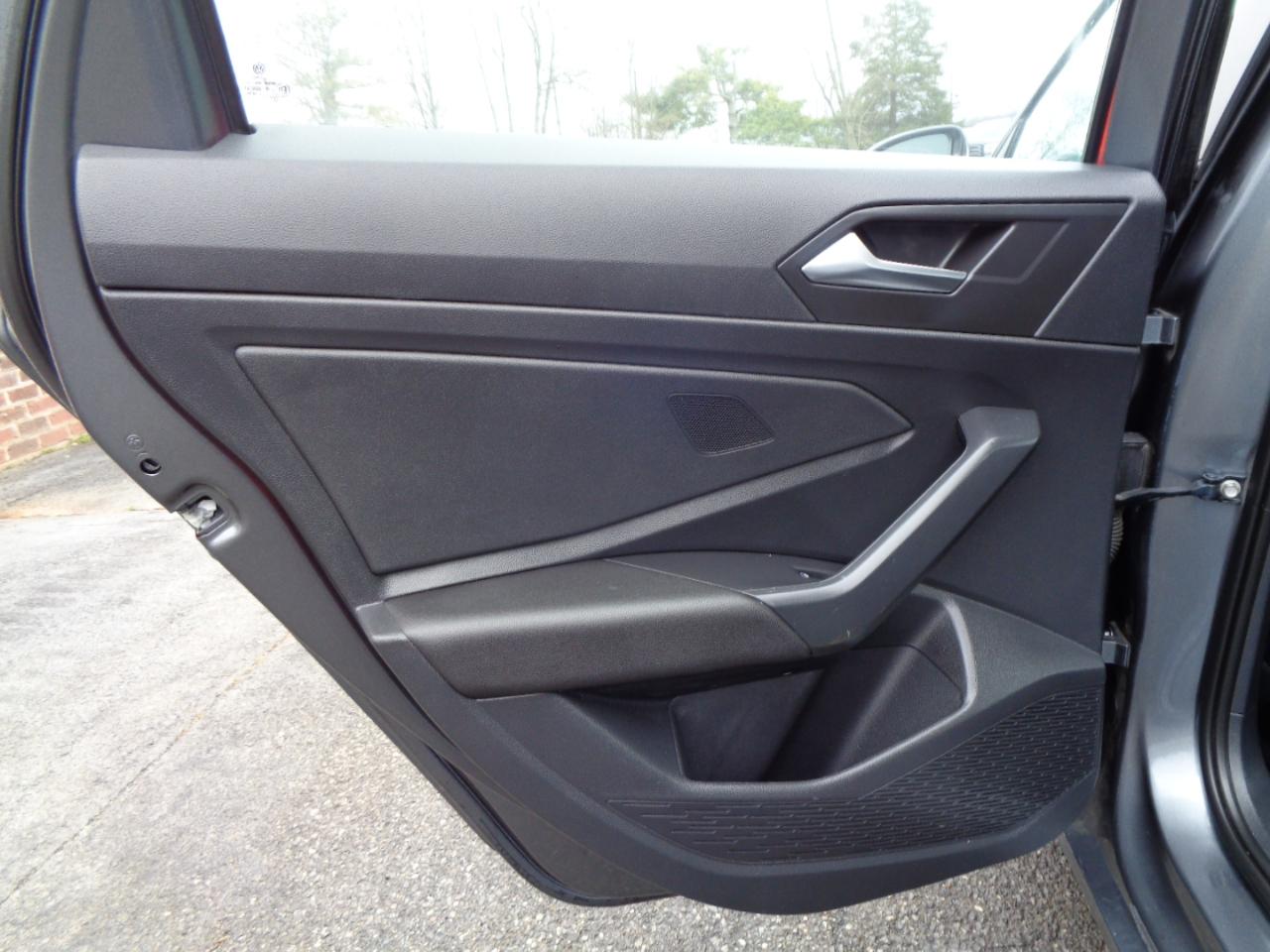 Volkswagen Jetta R-Line Auto w/ULEV 2019