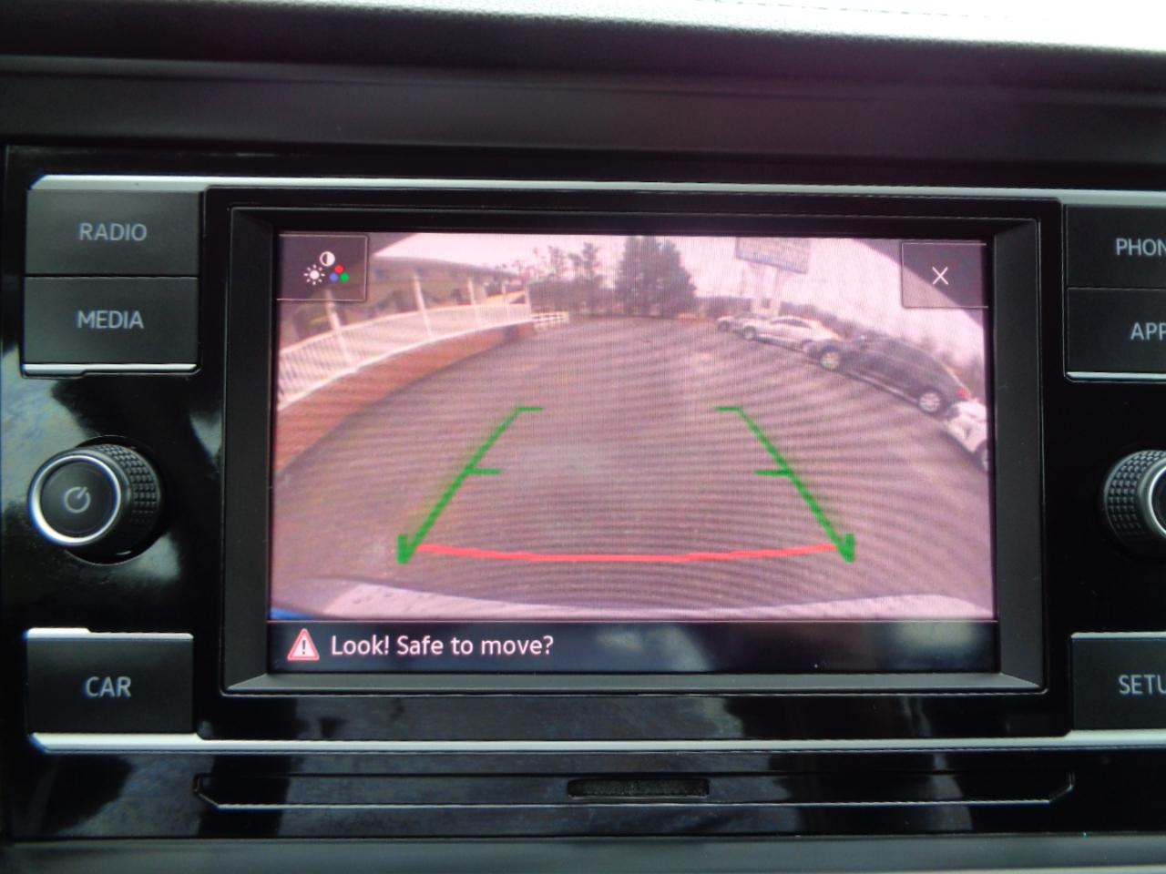 Volkswagen Jetta R-Line Auto w/ULEV 2019