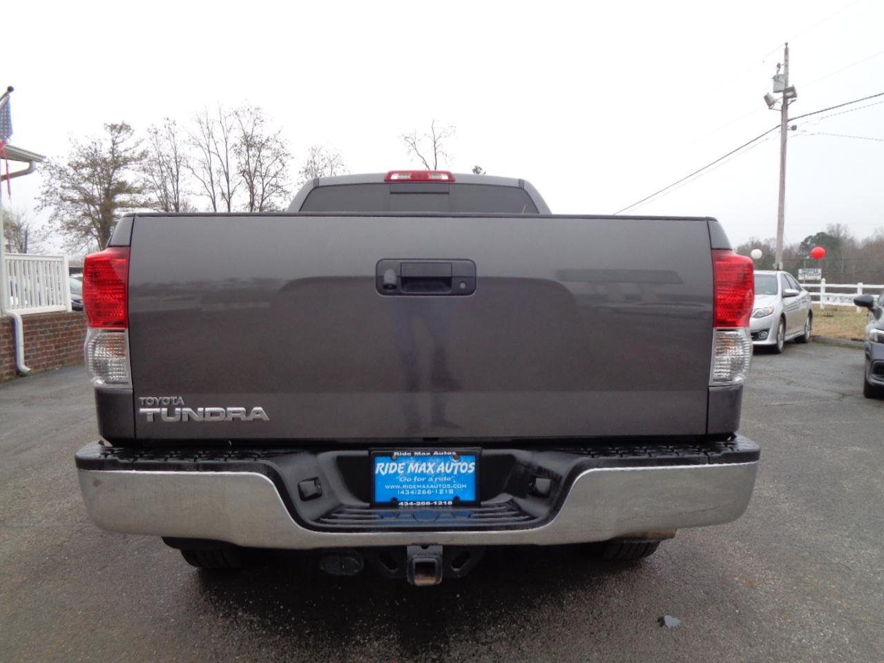 Toyota Tundra 2WD Truck Double Cab 4.6L V8 6-Spd AT (Natl) 2012