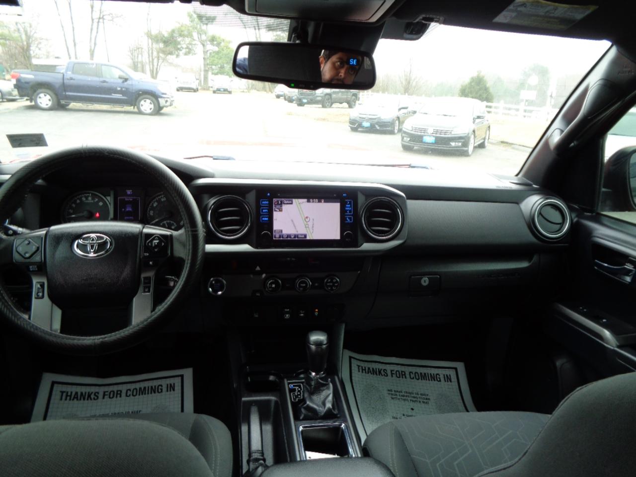 Toyota Tacoma TRD Off Road Double Cab 5' Bed V6 4x2 AT (Natl) 2018