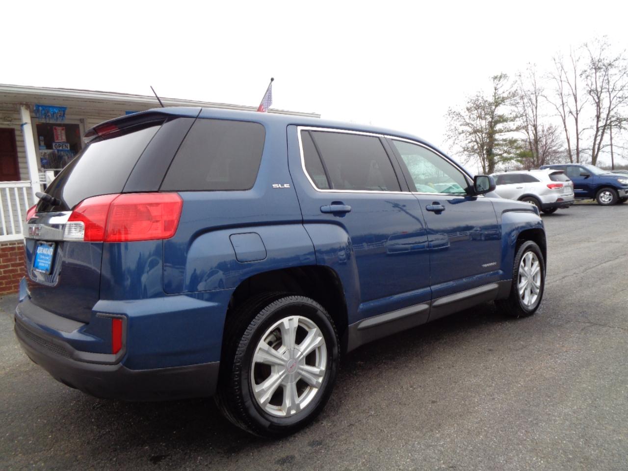 GMC Terrain FWD 4dr SLE w/SLE-1 2017