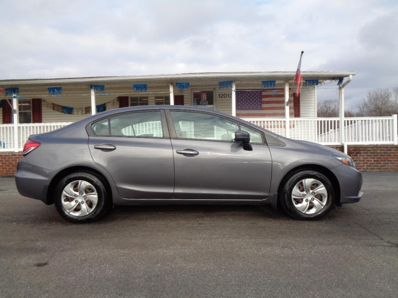 Honda Civic Sedan 4dr CVT LX 2015