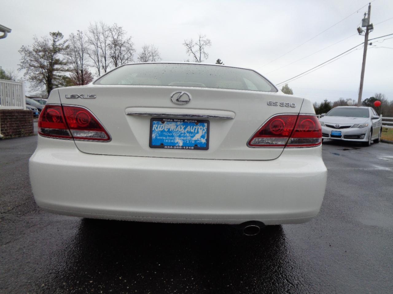 Lexus ES 330 4dr Sdn 2006