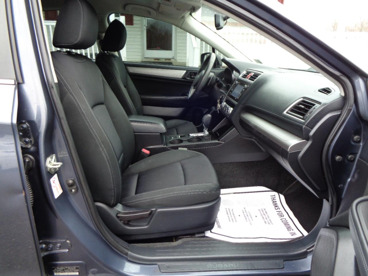 Subaru Legacy 4dr Sdn 2.5i PZEV 2015