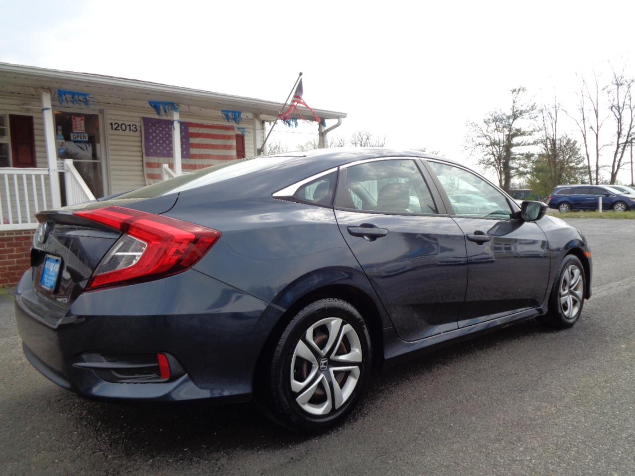 Honda Civic Sedan LX CVT 2018