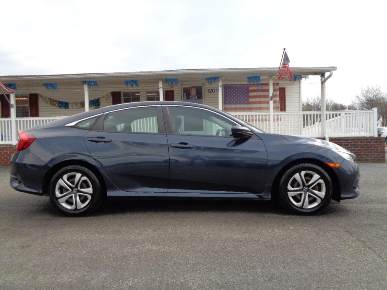 Honda Civic Sedan LX CVT 2018