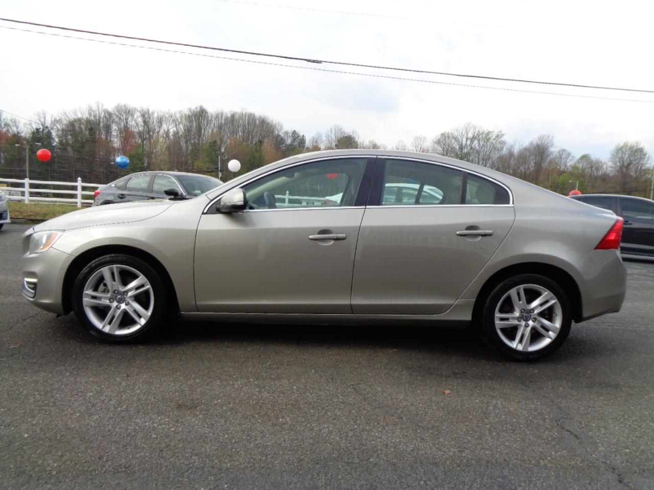 Volvo S60 2015.5 4dr Sdn T5 Drive-E Premier FWD 2015