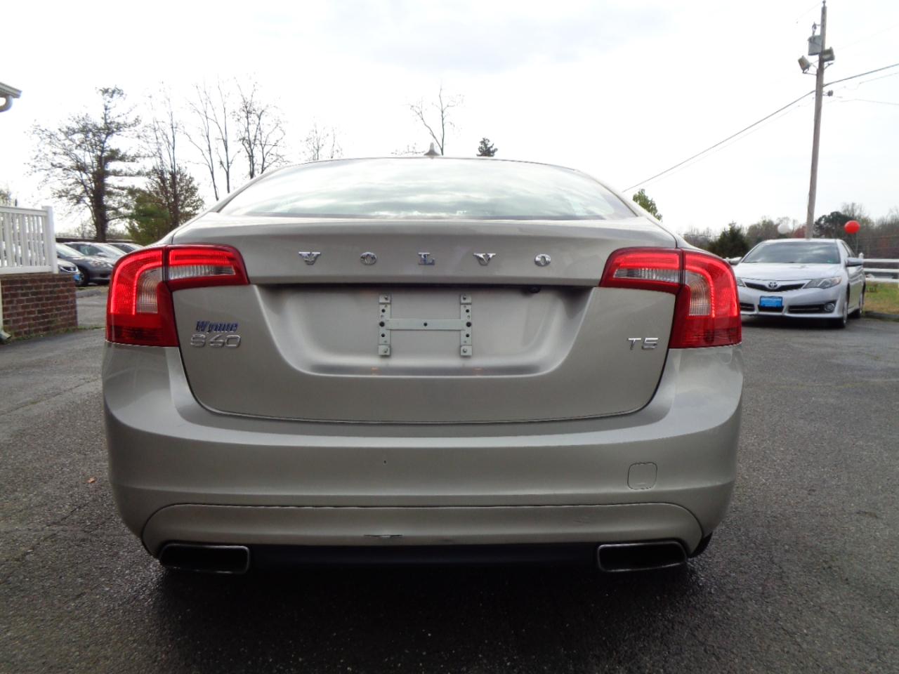 Volvo S60 2015.5 4dr Sdn T5 Drive-E Premier FWD 2015
