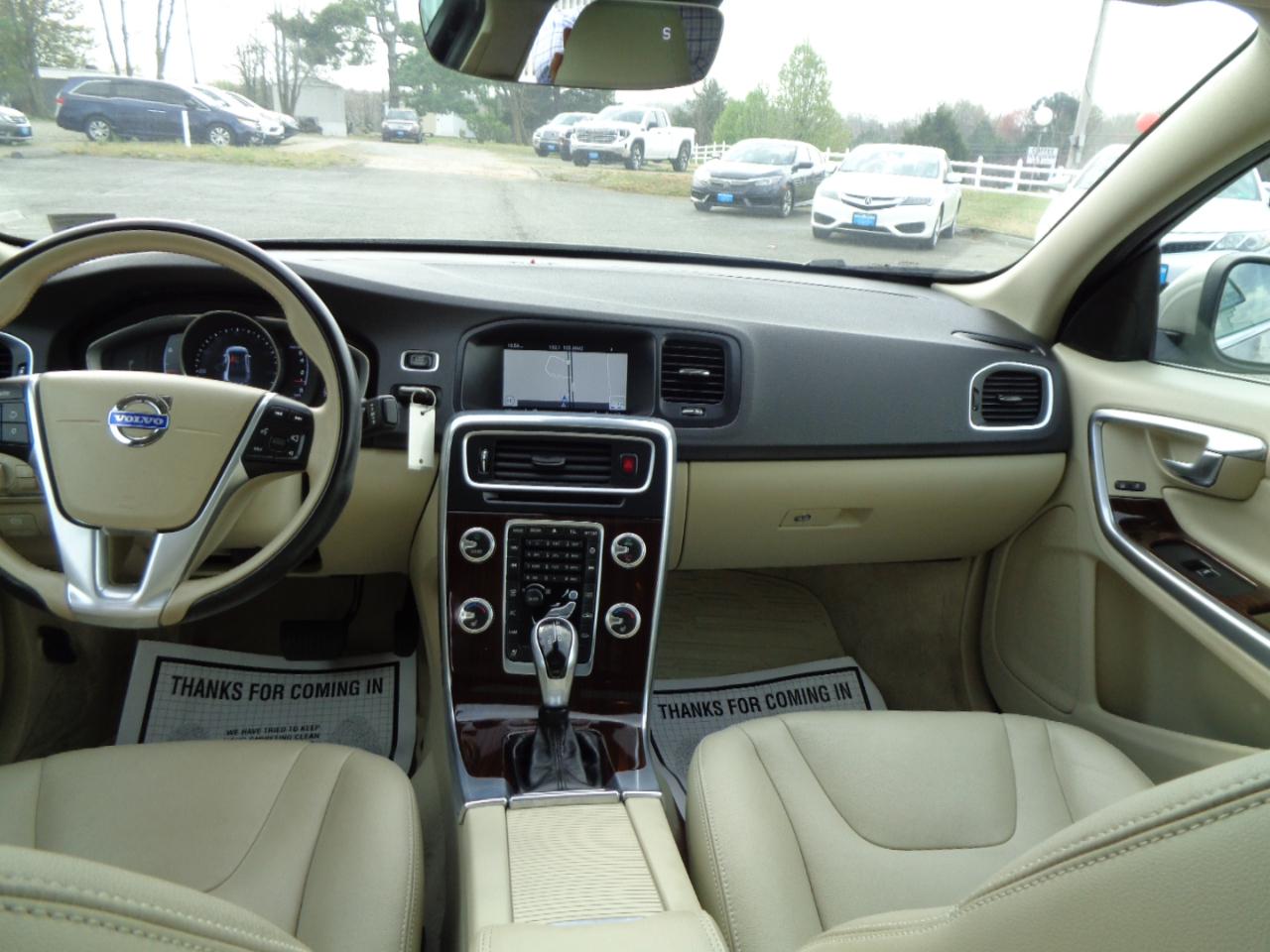 Volvo S60 2015.5 4dr Sdn T5 Drive-E Premier FWD 2015