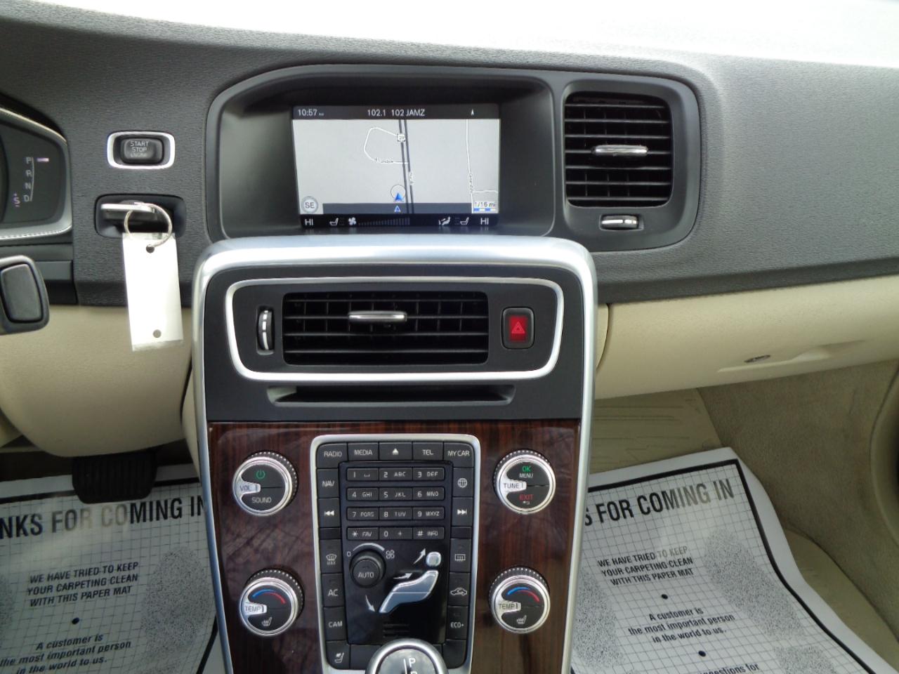 Volvo S60 2015.5 4dr Sdn T5 Drive-E Premier FWD 2015