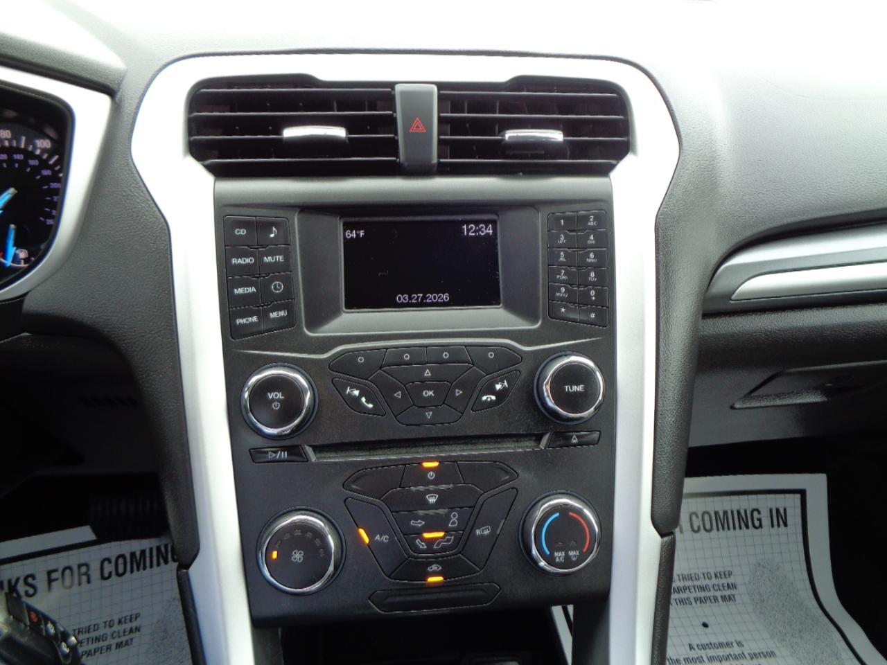 Ford Fusion 4dr Sdn S FWD 2016