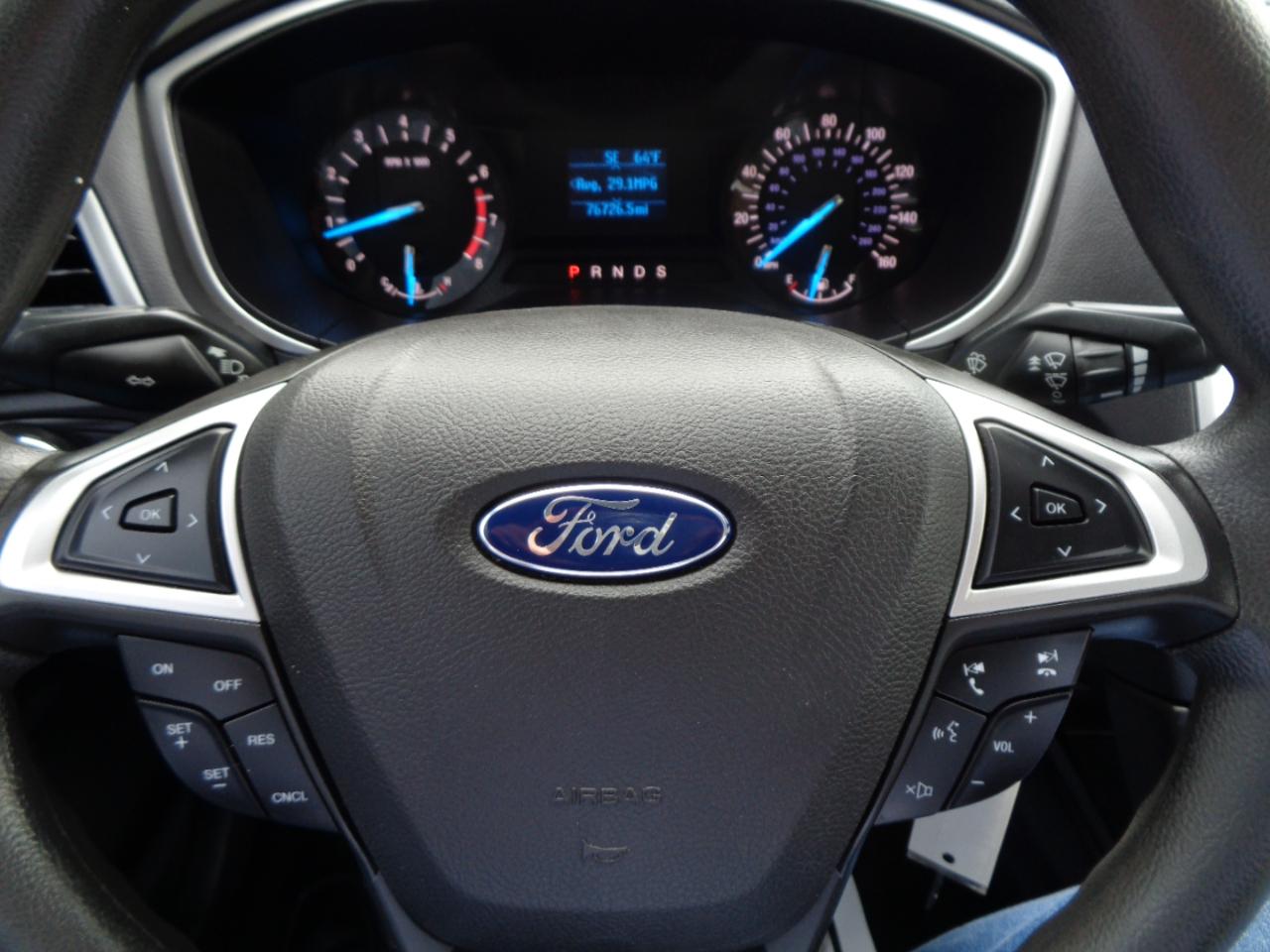 Ford Fusion 4dr Sdn S FWD 2016