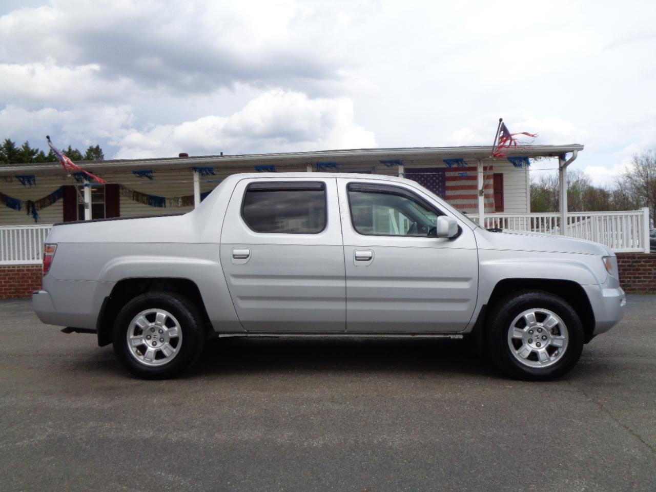 Honda Ridgeline 4WD Crew Cab RTL w/Lthr 2008