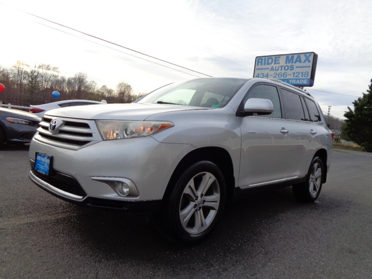 Toyota Highlander 4WD 4dr V6 Limited (Natl) 2012