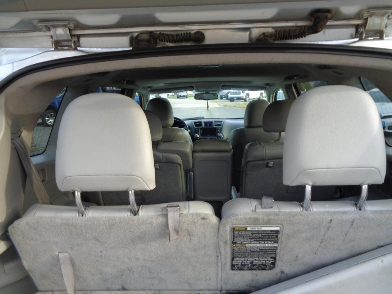 Toyota Highlander 4WD 4dr V6 Limited (Natl) 2012