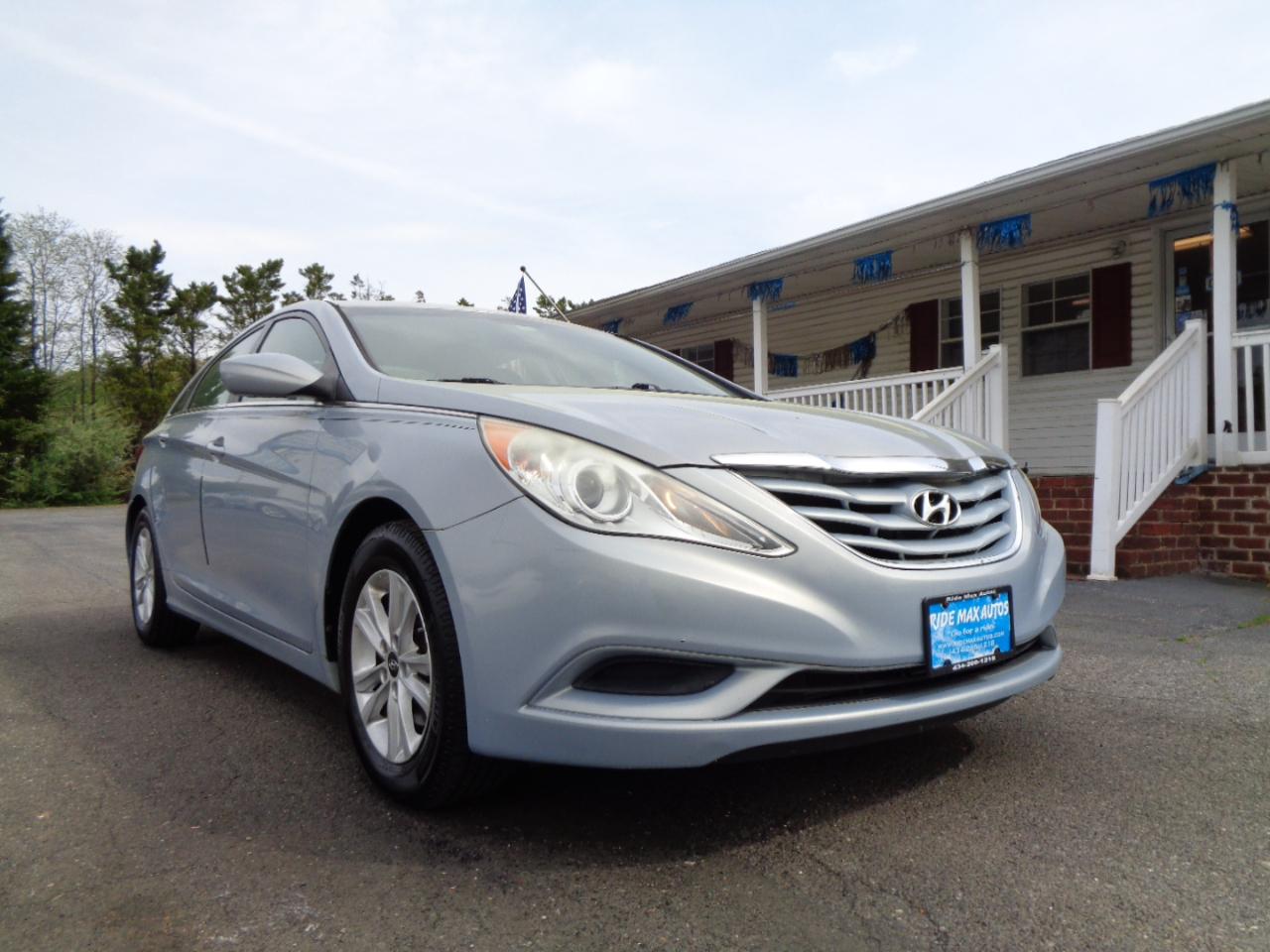 Hyundai Sonata 4dr Sdn 2.4L Auto GLS 2011