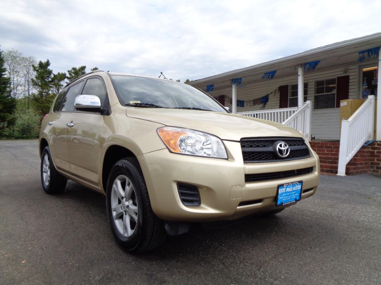 Toyota RAV4 FWD 4dr I4 (Natl) 2012