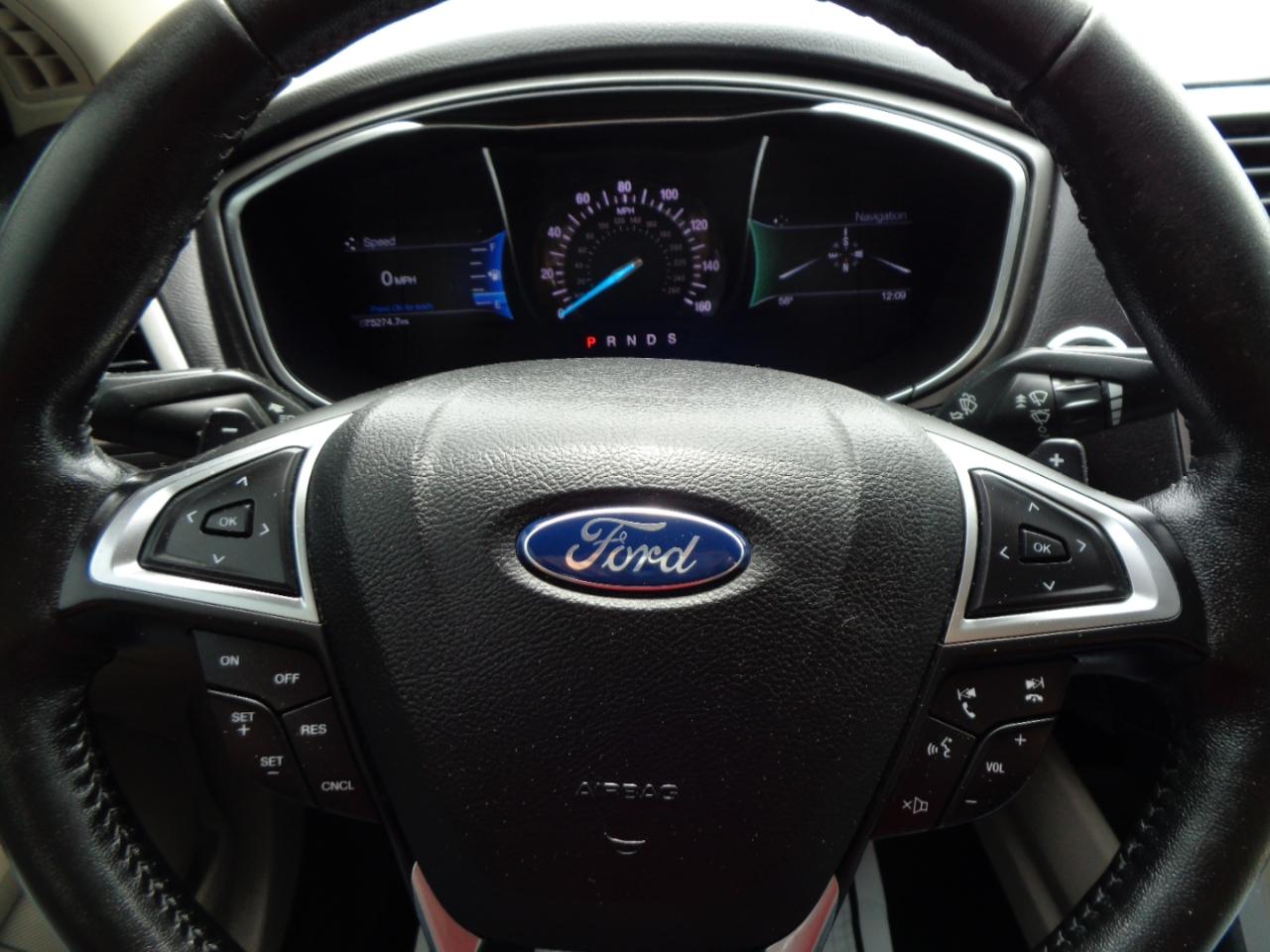 Ford Fusion SE AWD 2017