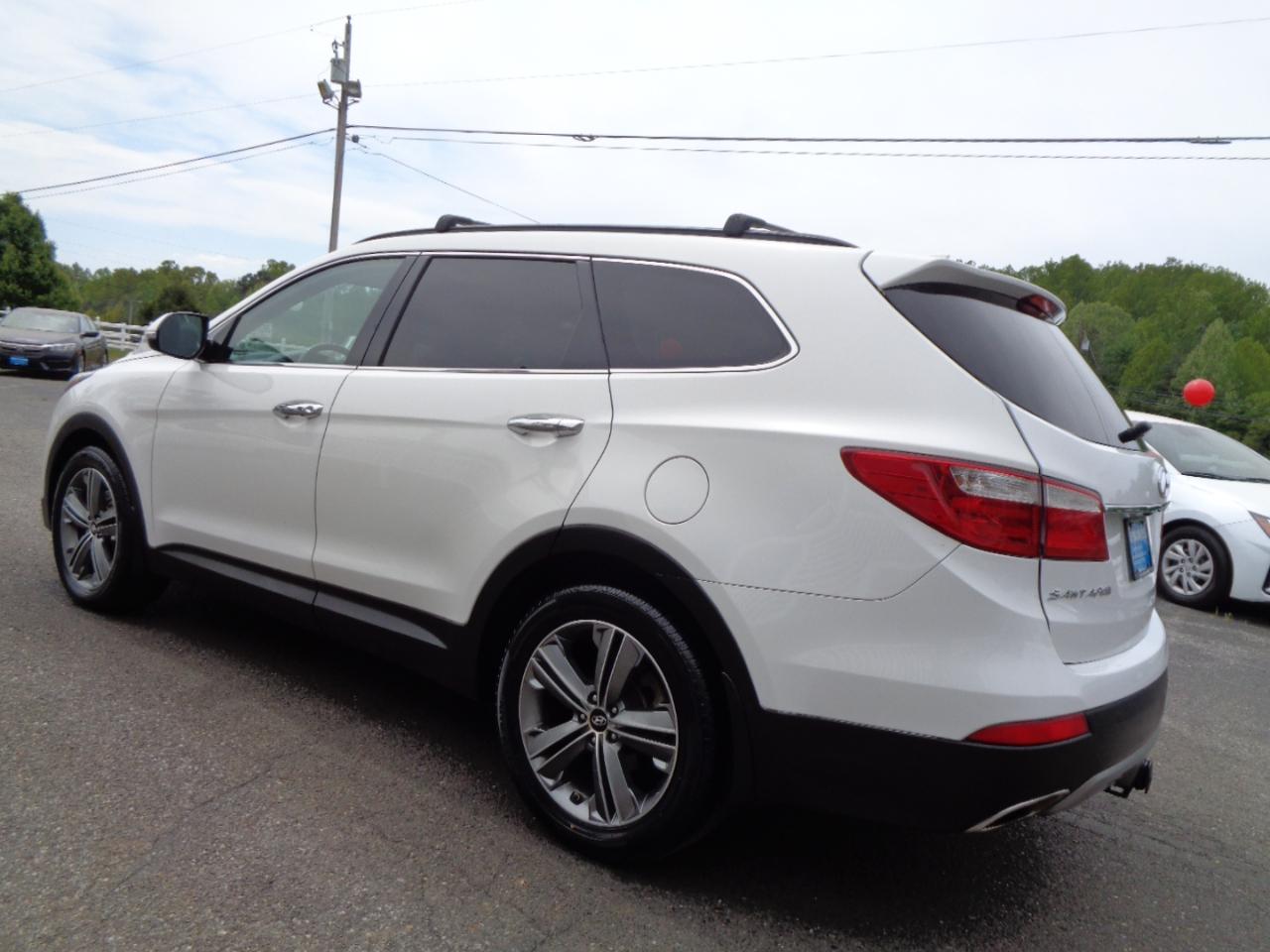 Hyundai Santa Fe AWD 4dr Limited 2016