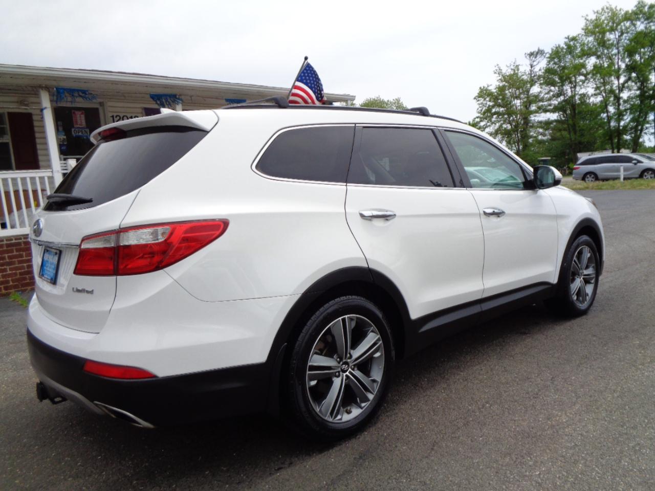 Hyundai Santa Fe AWD 4dr Limited 2016