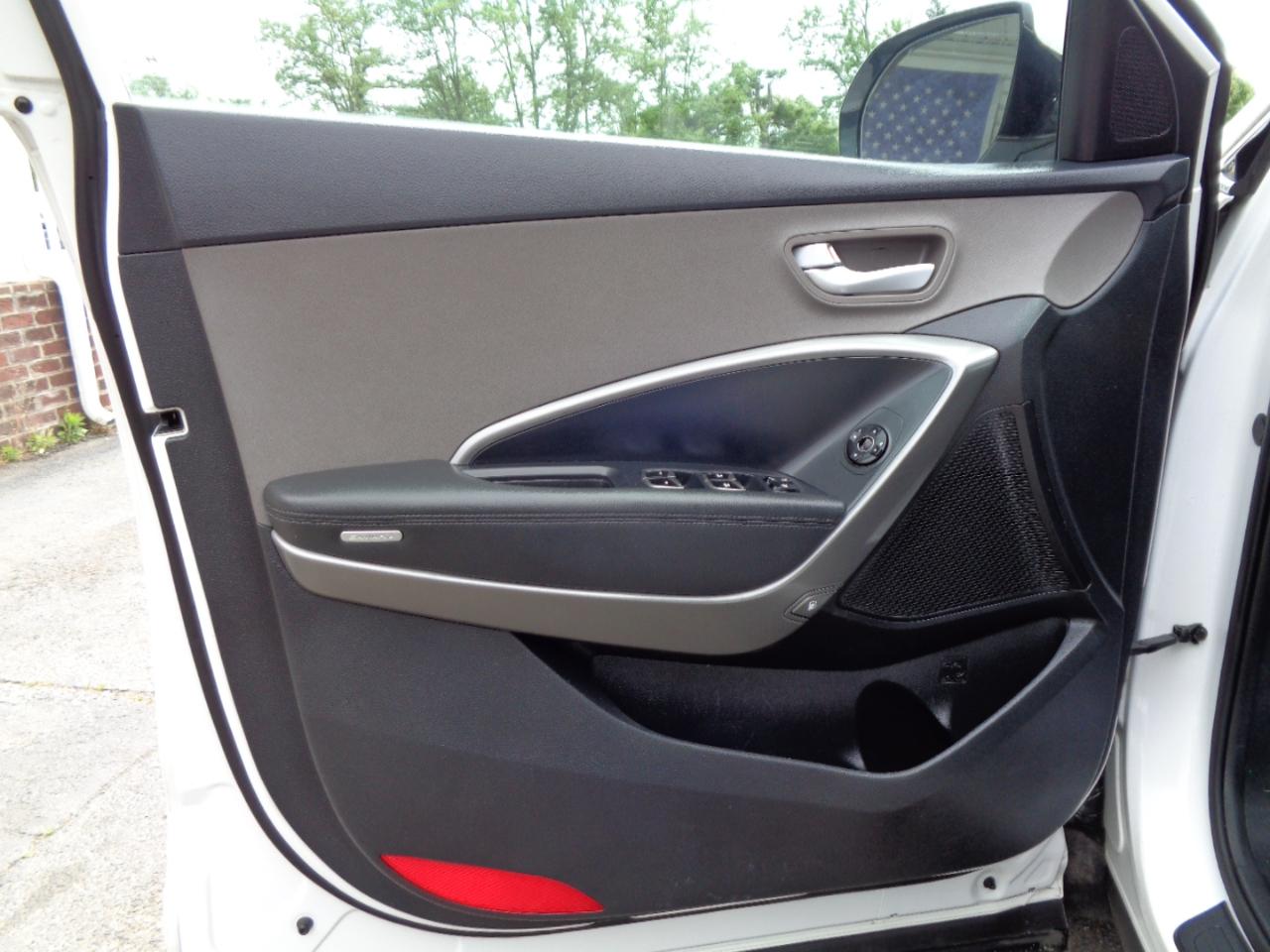 Hyundai Santa Fe AWD 4dr Limited 2016