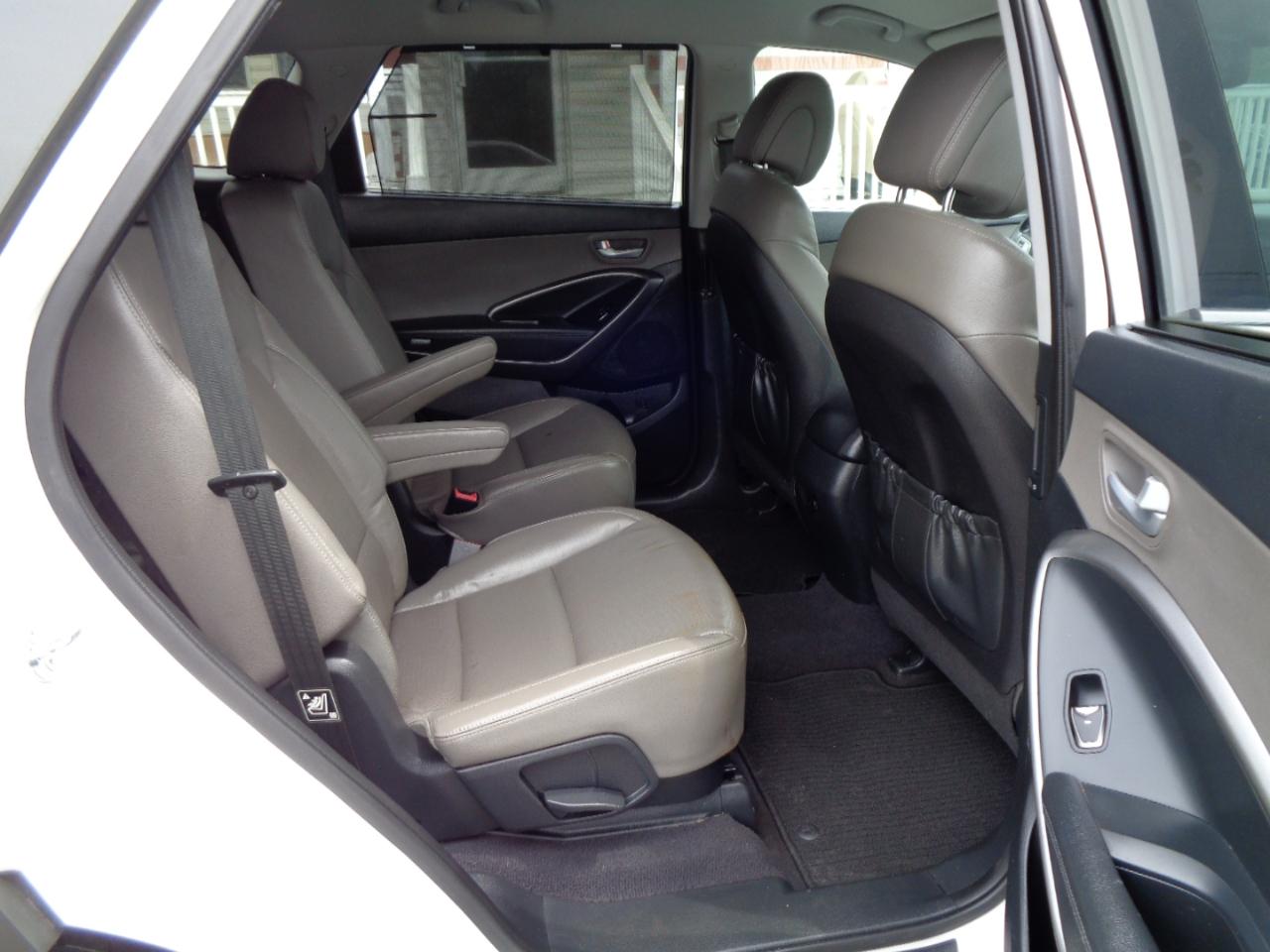 Hyundai Santa Fe AWD 4dr Limited 2016