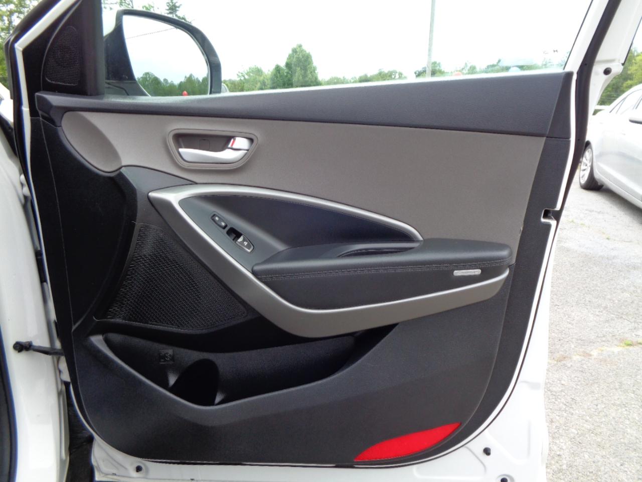 Hyundai Santa Fe AWD 4dr Limited 2016