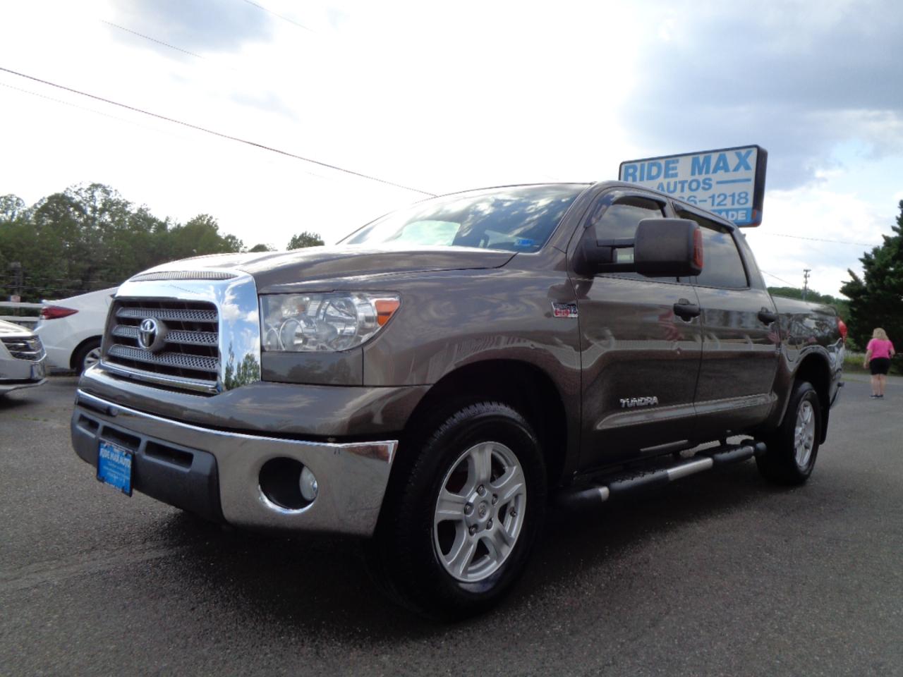 Toyota Tundra 4WD Truck CrewMax 5.7L V8 6-Spd AT (Natl) 2008