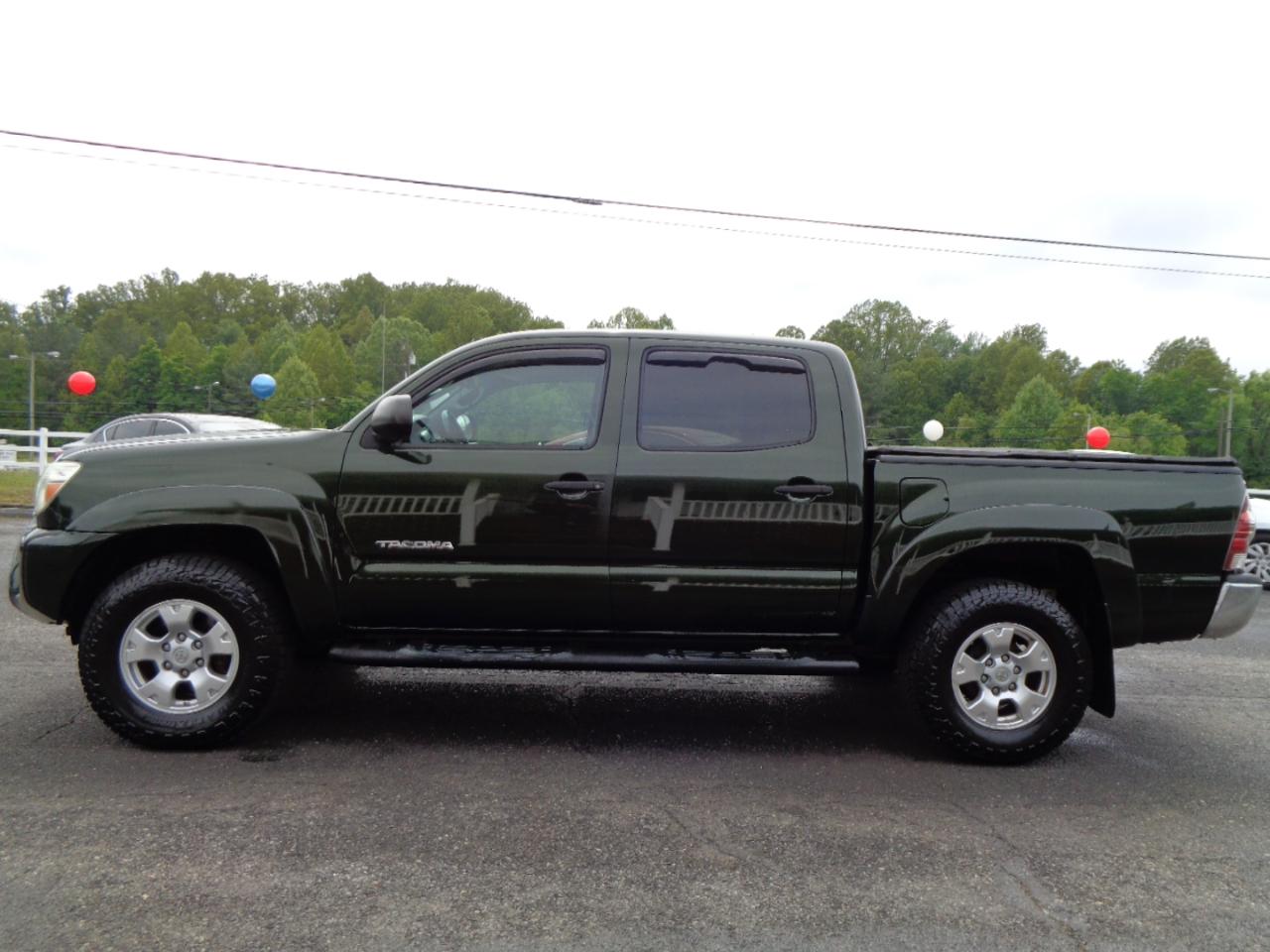 Toyota Tacoma 4WD Double Cab V6 AT (Natl) 2013