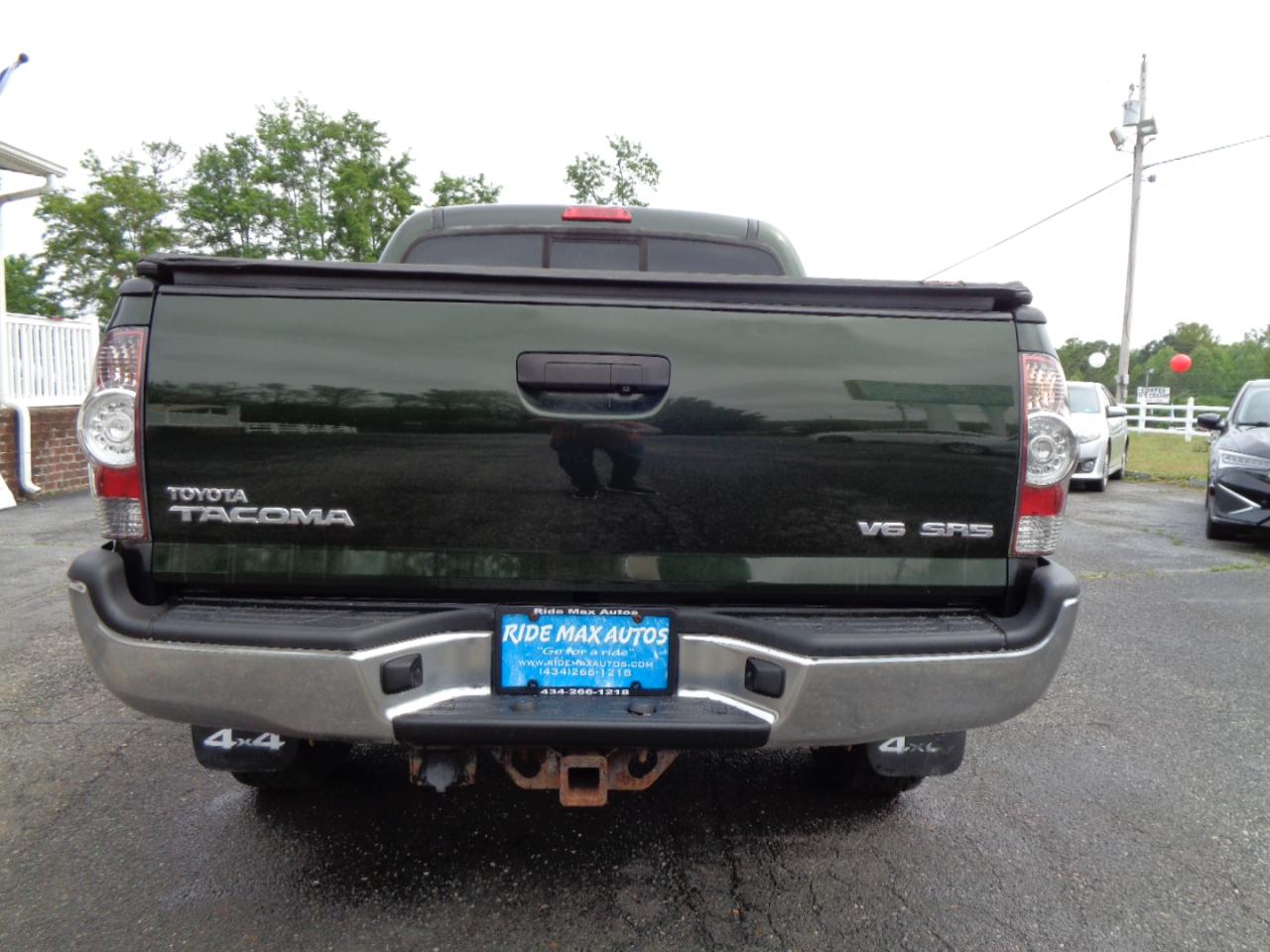 Toyota Tacoma 4WD Double Cab V6 AT (Natl) 2013
