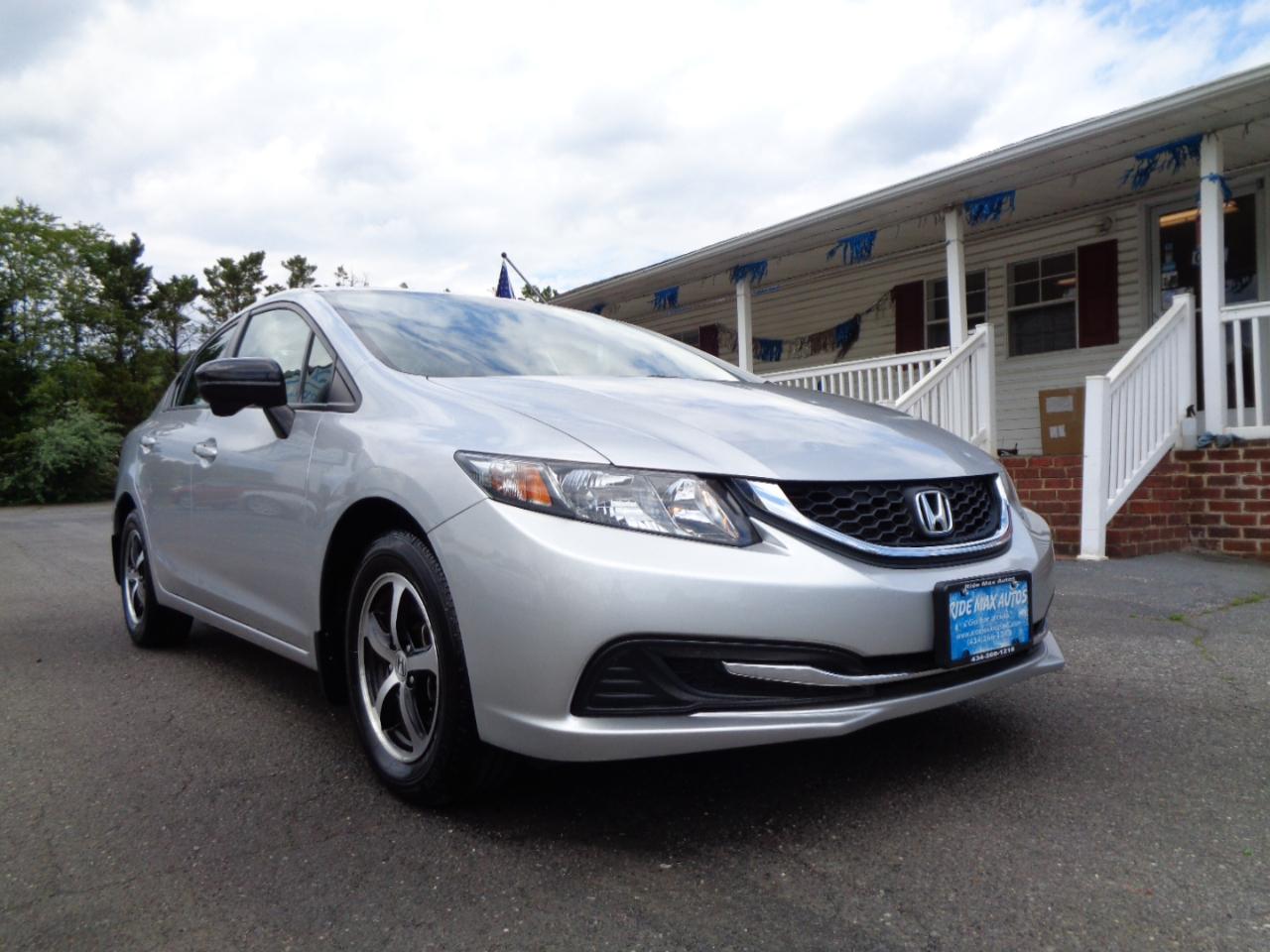 Honda Civic Sedan 4dr CVT SE 2015