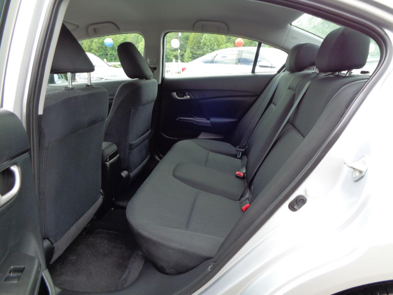 Honda Civic Sedan 4dr CVT SE 2015