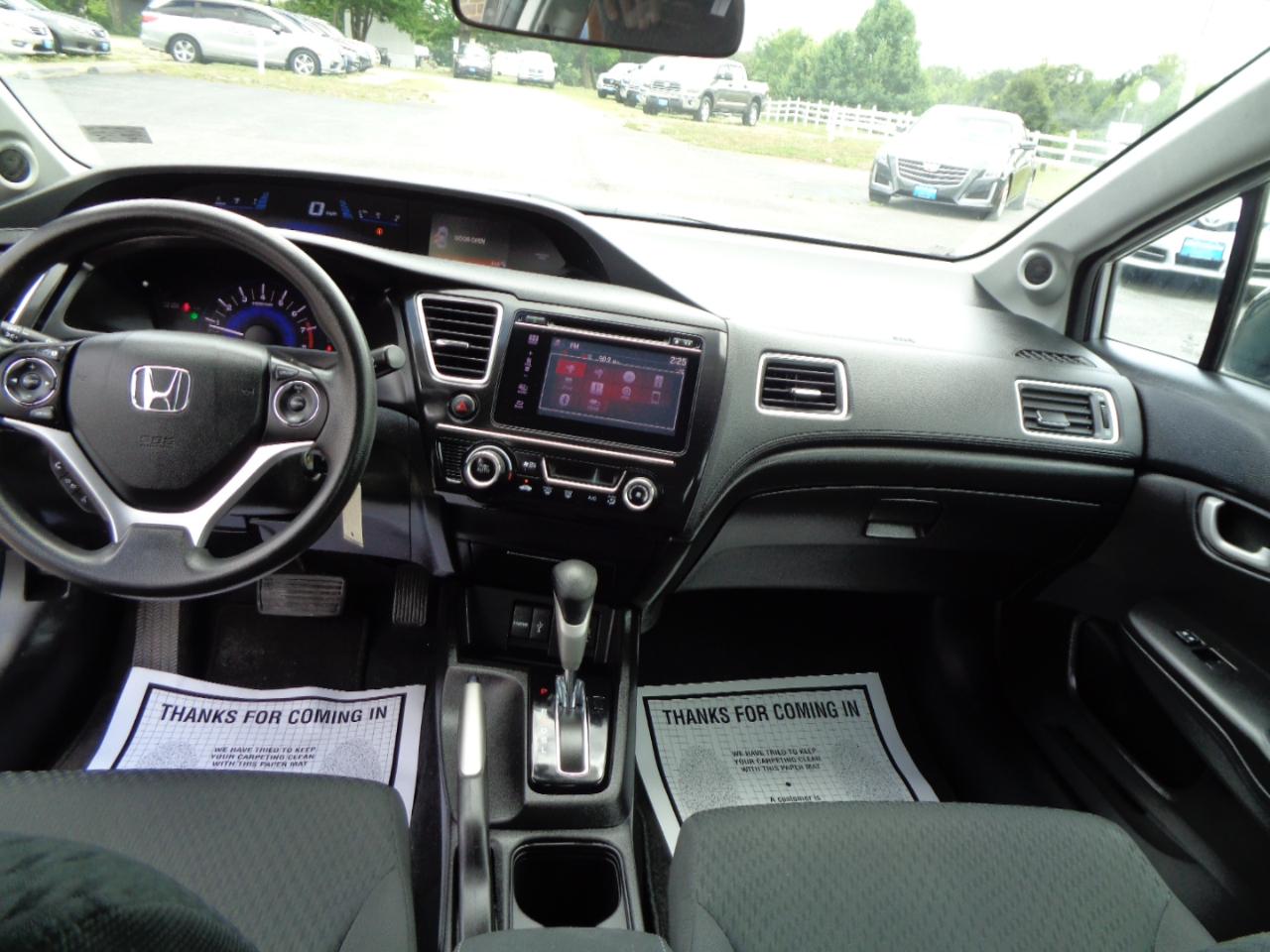 Honda Civic Sedan 4dr CVT SE 2015