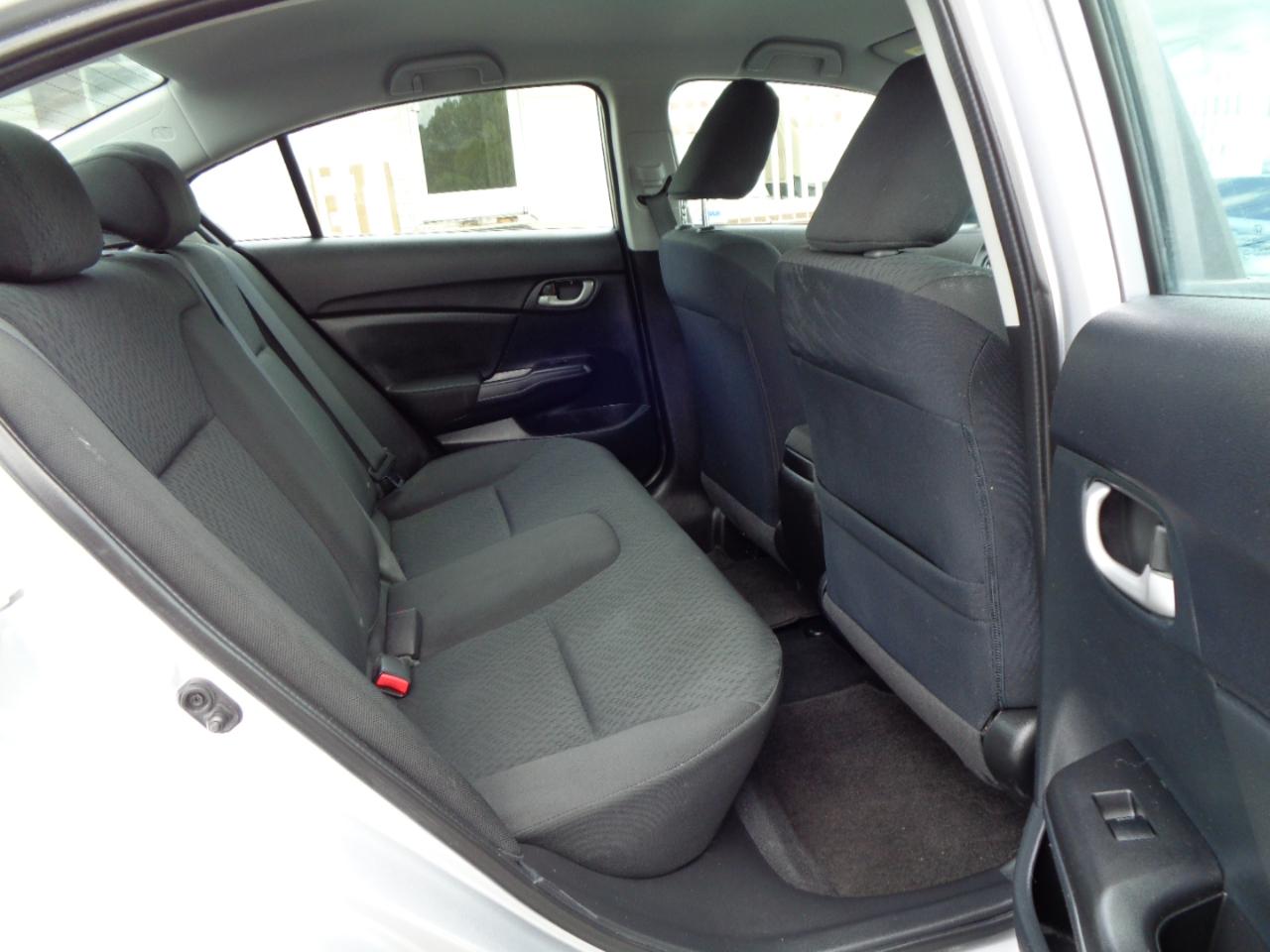 Honda Civic Sedan 4dr CVT SE 2015