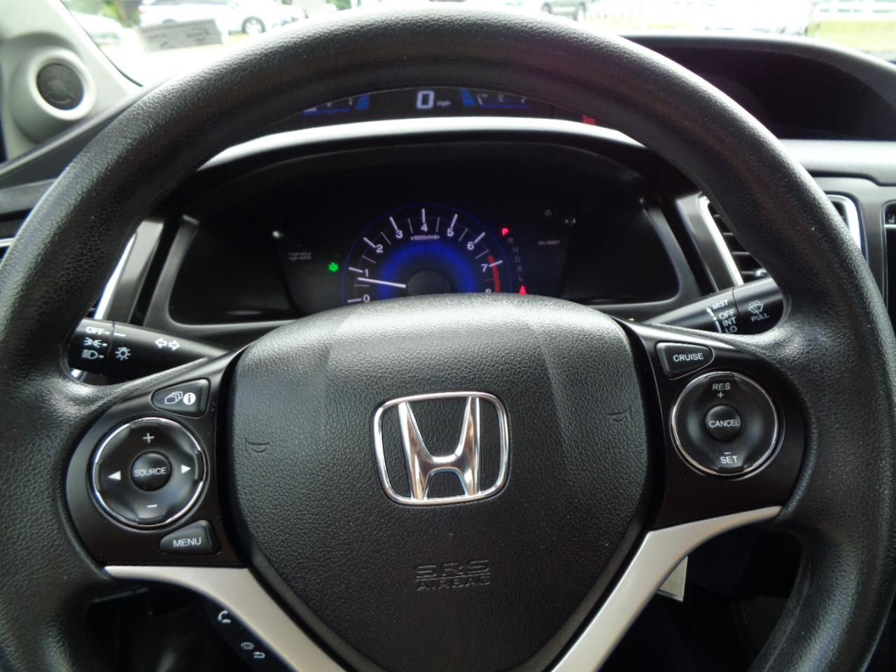 Honda Civic Sedan 4dr CVT SE 2015