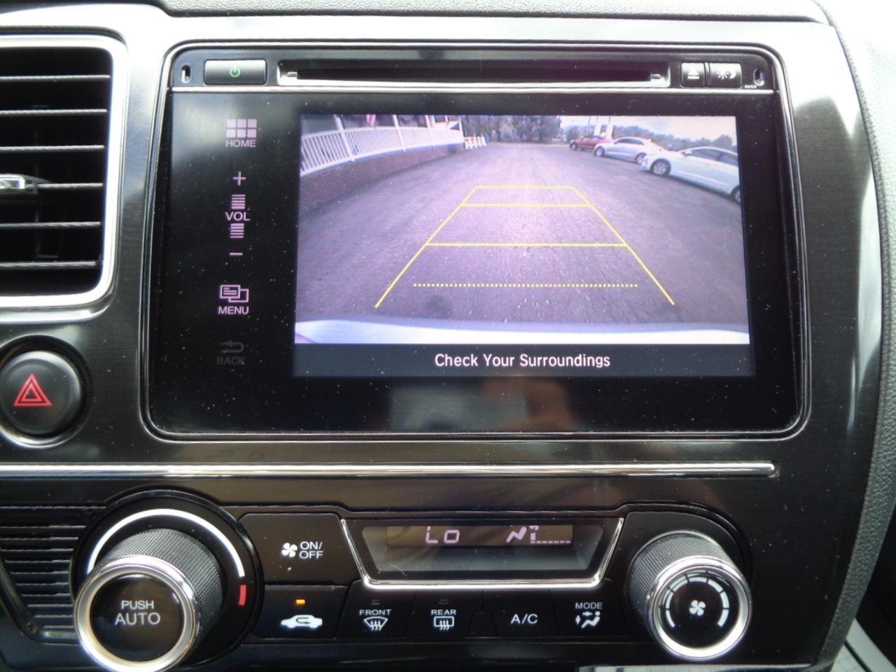 Honda Civic Sedan 4dr CVT SE 2015