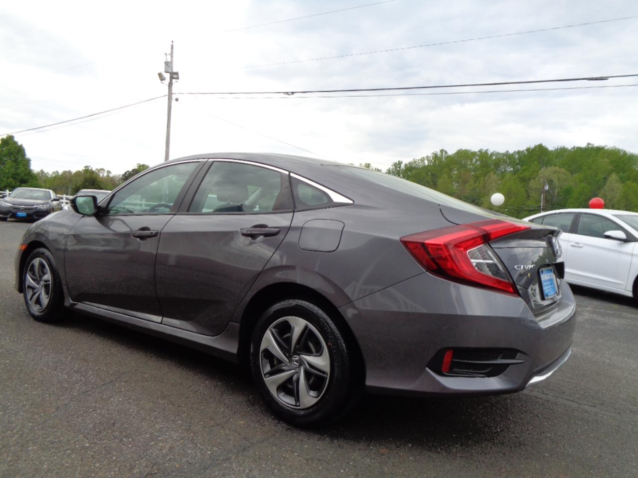 Honda Civic Sedan LX CVT 2021