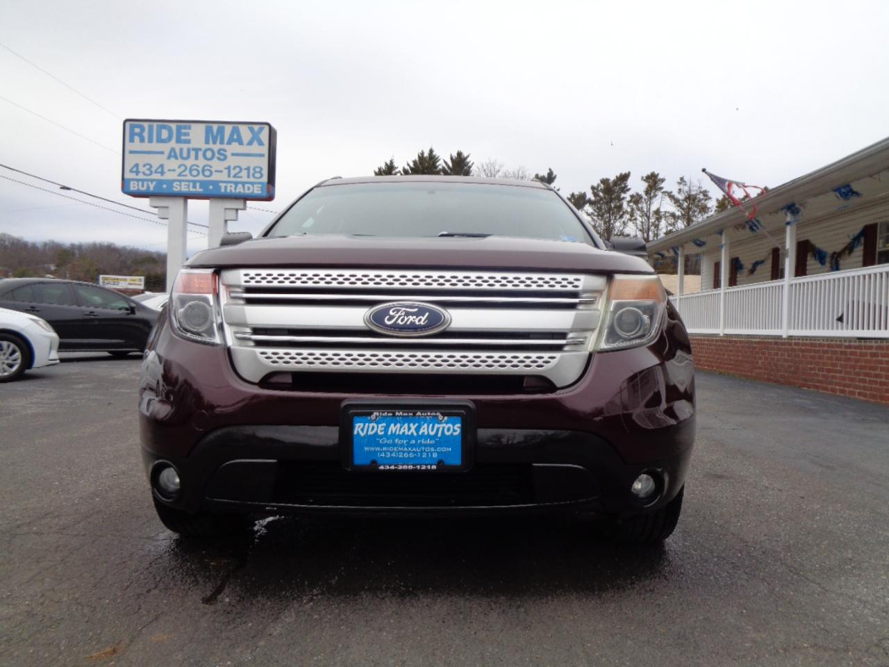 2011 Ford Explorer 4WD 4dr XLT