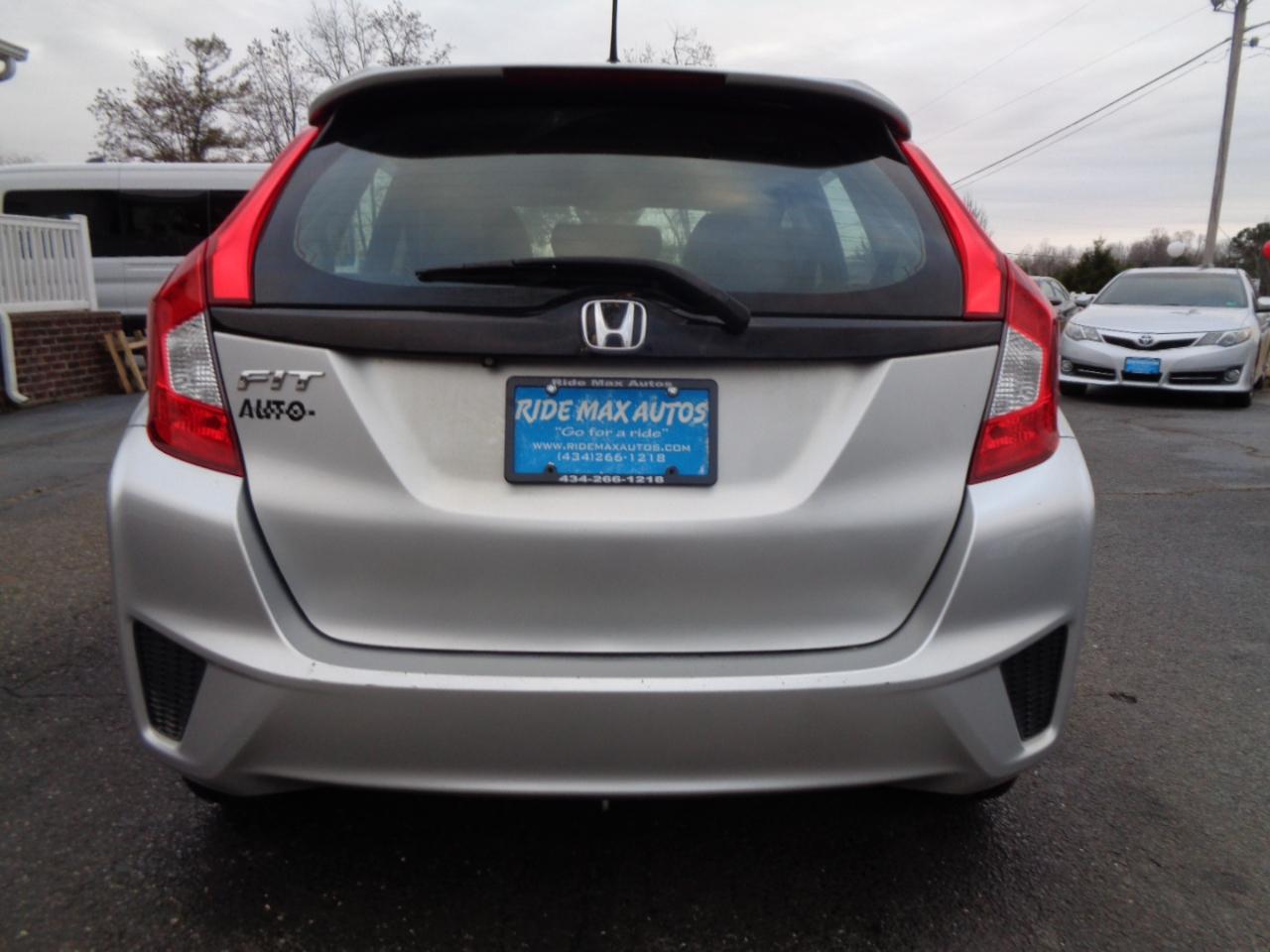 Honda Fit 5dr HB CVT LX 2015