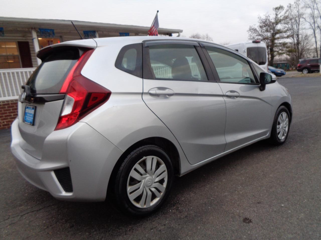 Honda Fit 5dr HB CVT LX 2015