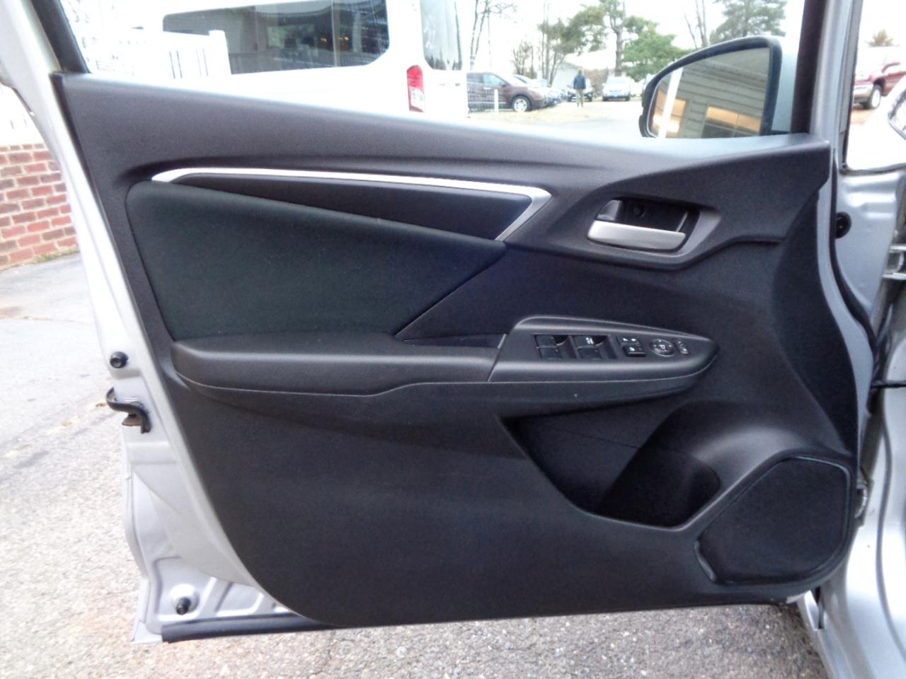 Honda Fit 5dr HB CVT LX 2015