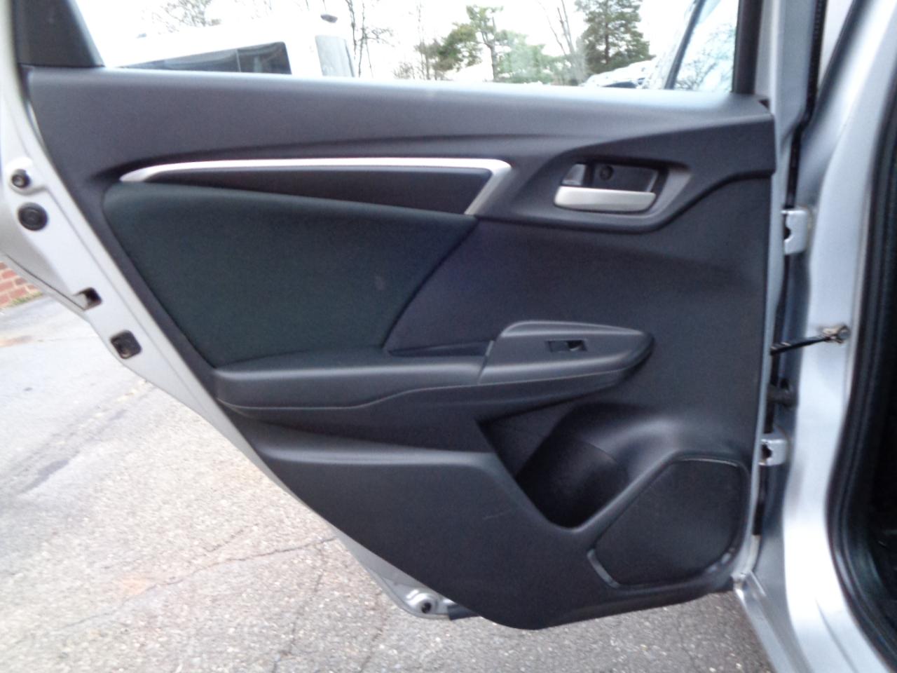 Honda Fit 5dr HB CVT LX 2015