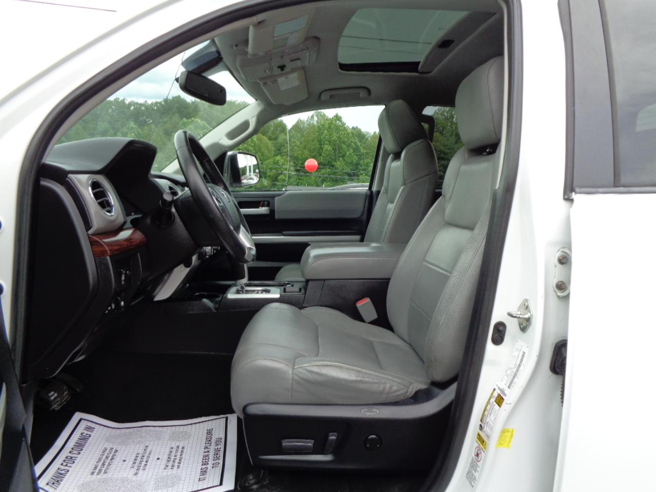Toyota Tundra 4WD Truck CrewMax 5.7L V8 6-Spd AT LTD (Natl) 2016