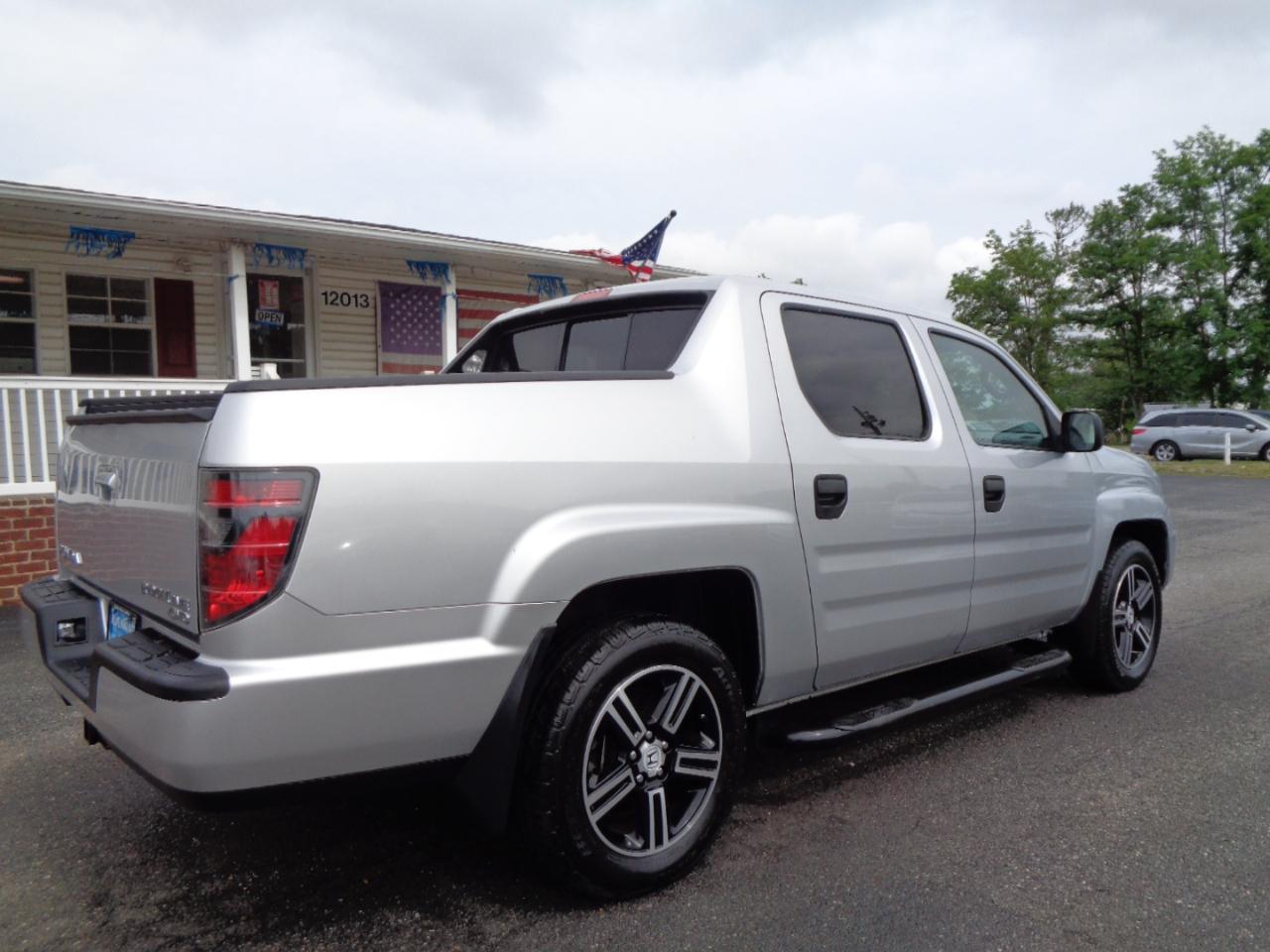 Honda Ridgeline 4WD Crew Cab Sport 2014