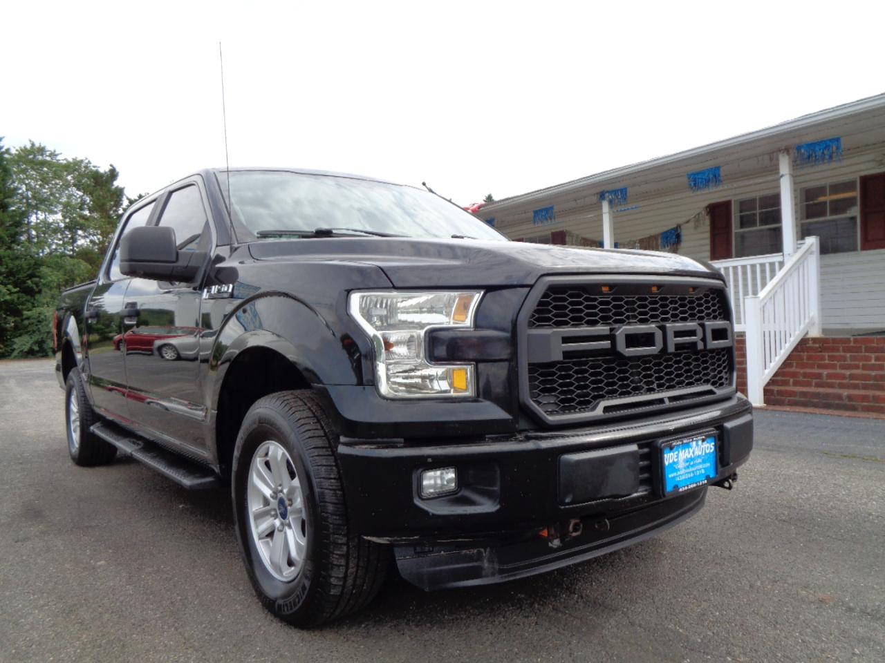 Ford F-150 4WD SuperCrew 145" XLT 2015