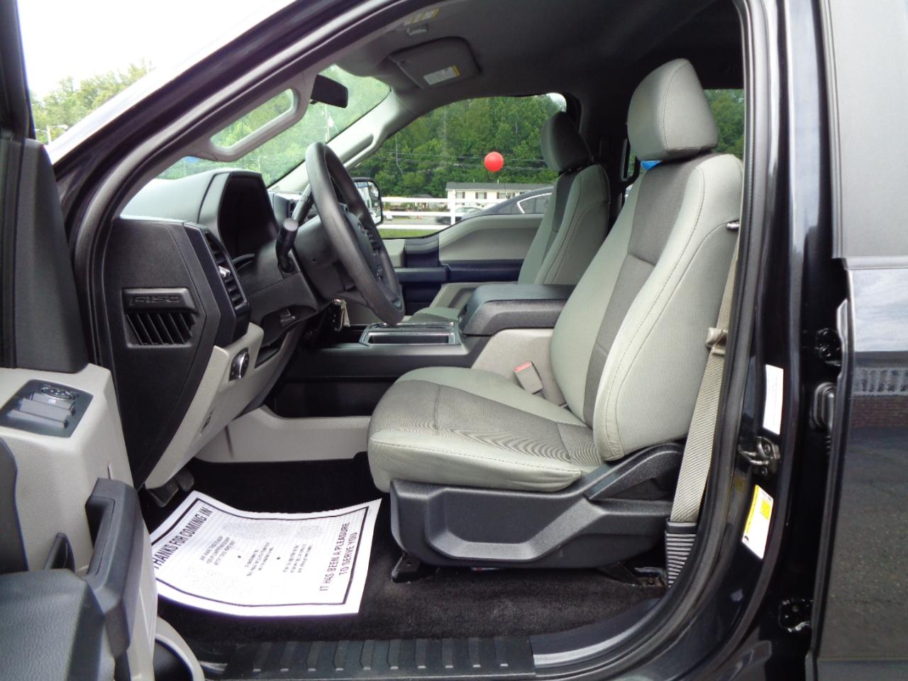 Ford F-150 4WD SuperCrew 145" XLT 2015