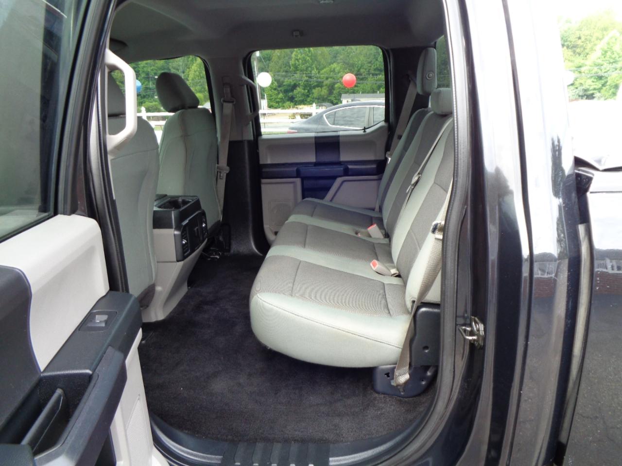 Ford F-150 4WD SuperCrew 145" XLT 2015